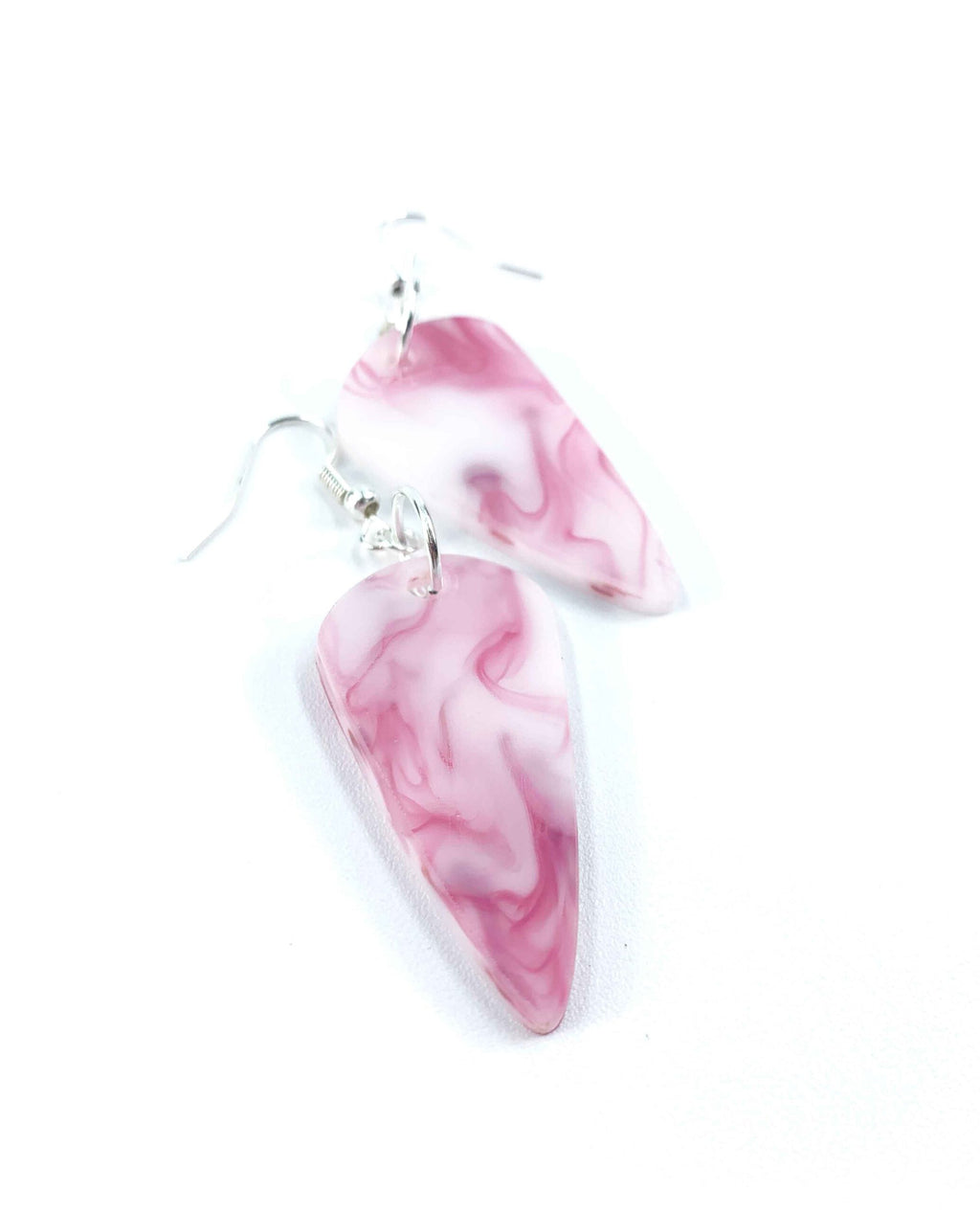 Pendientes cónicos rosa y blanco